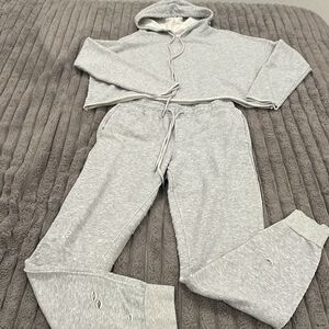 ALO Yoga Light Gray Track Pants & Hoodie Set